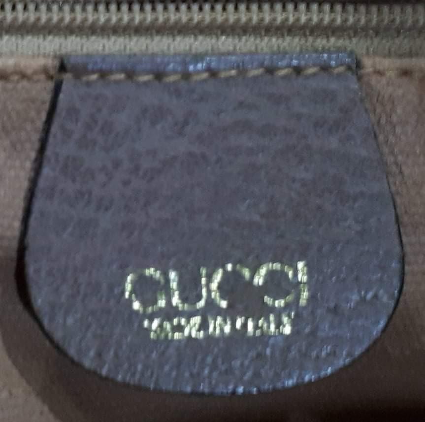 Gucci Alma Type With Sling (Category: Luxury Bags & Wallets) located in Taguig. Submitted by esa.agustin (Listing ID 1125940876, Image 3). Description: Original Gucci pvc leather alma type bag. With dust bag and original sling. Made in Italy..