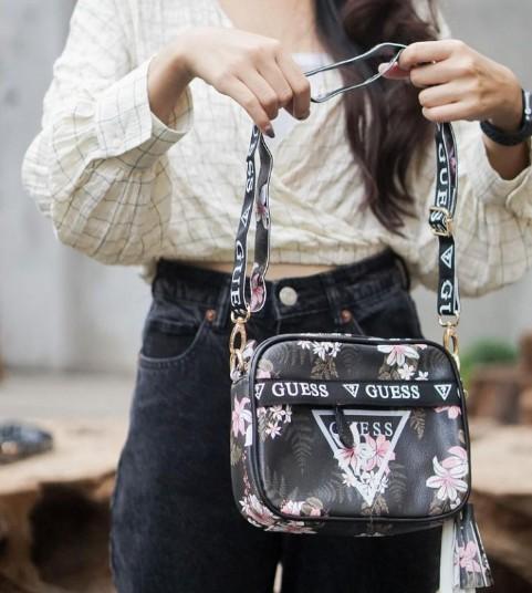 guess flower handbag