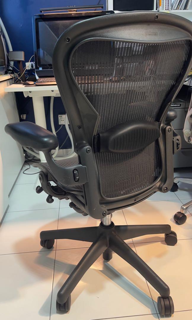 Herman miller aeron size b fully loaded, Furniture & Home Living, Home