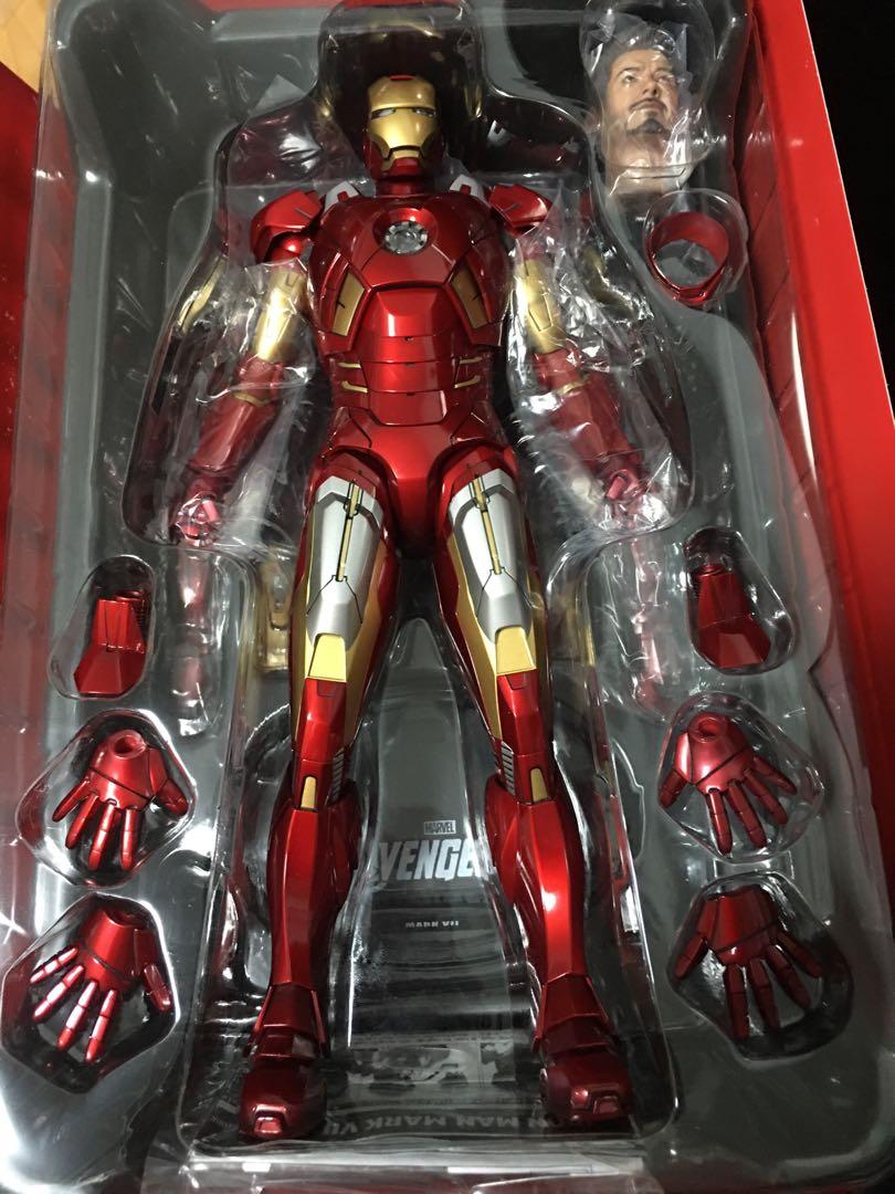 Hot Toys Iron Man Mark VII MMS 185 