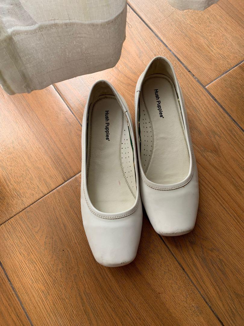 Hush Puppies White Shoes Women s Fashion Footwear Flats