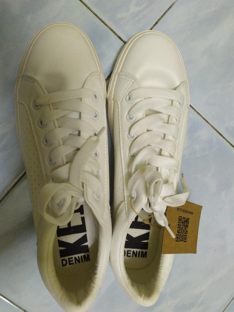 KEDDO Sneakers Women s Fashion Footwear Sneakers on Carousell