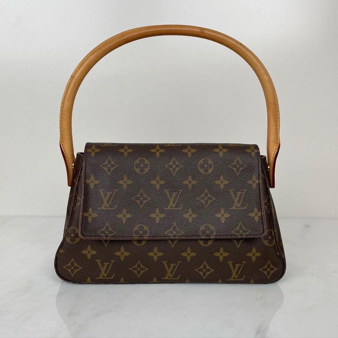 Discontinued Bag #12: Louis Vuitton Monogram Mini Looping Bag