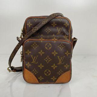 Louis Vuitton Vintage Monogram Crossbody 2001