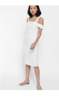 (Category: ) located in . Submitted by shopforclothess (Listing ID 1126037074, Image 1). Description: .