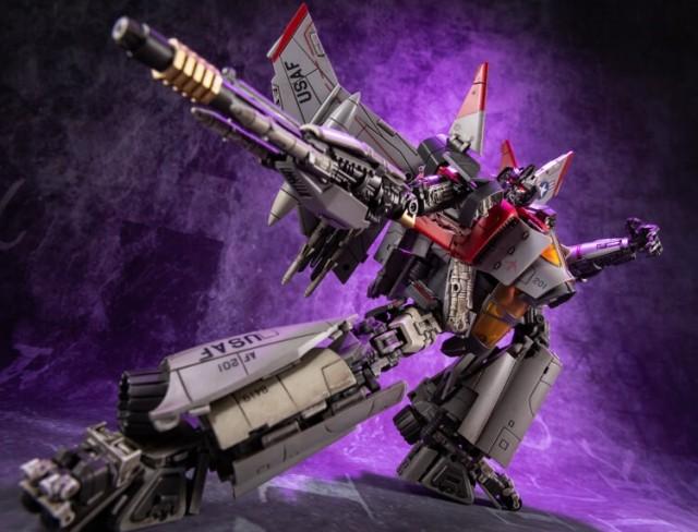 Mechanical Alliance SX-01 Thunder Warrior Blitzwing (Category: Gundam & Model Kits) located in Pasig City. Submitted by markasg (Listing ID 1125991247, Image 2). Description: Brand New, sealed in original box(cover box/brown box is also still sealed).