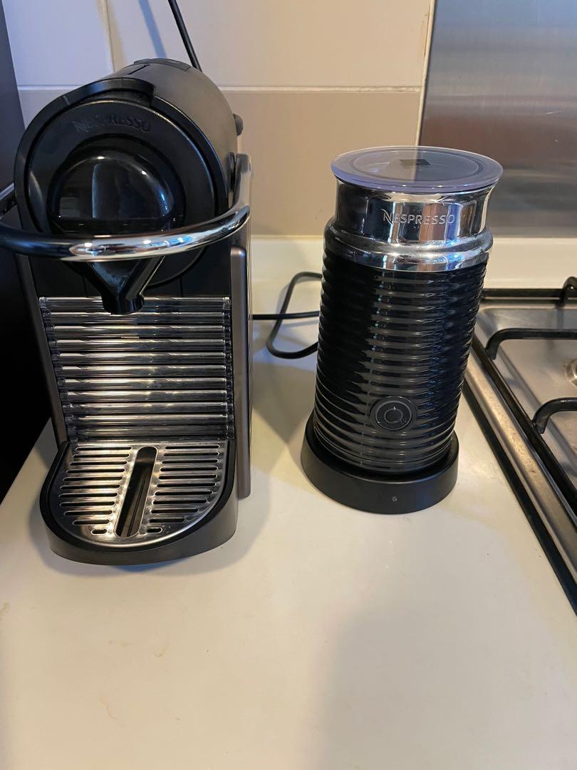 Nespresso Pixie + Milk Froth, TV & Home Appliances, Kitchen Appliances