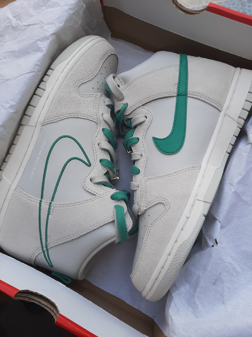 Nike Dunk First Use, Men's Fashion, Footwear, Sneakers on Carousell