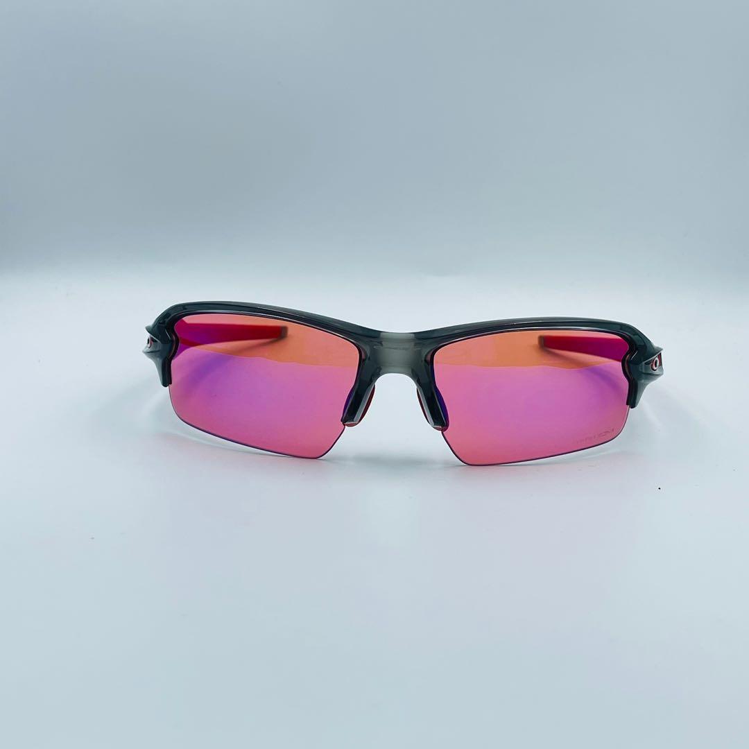 Oakley flak 2.0 matte gray smoke polarized sunglasses top
