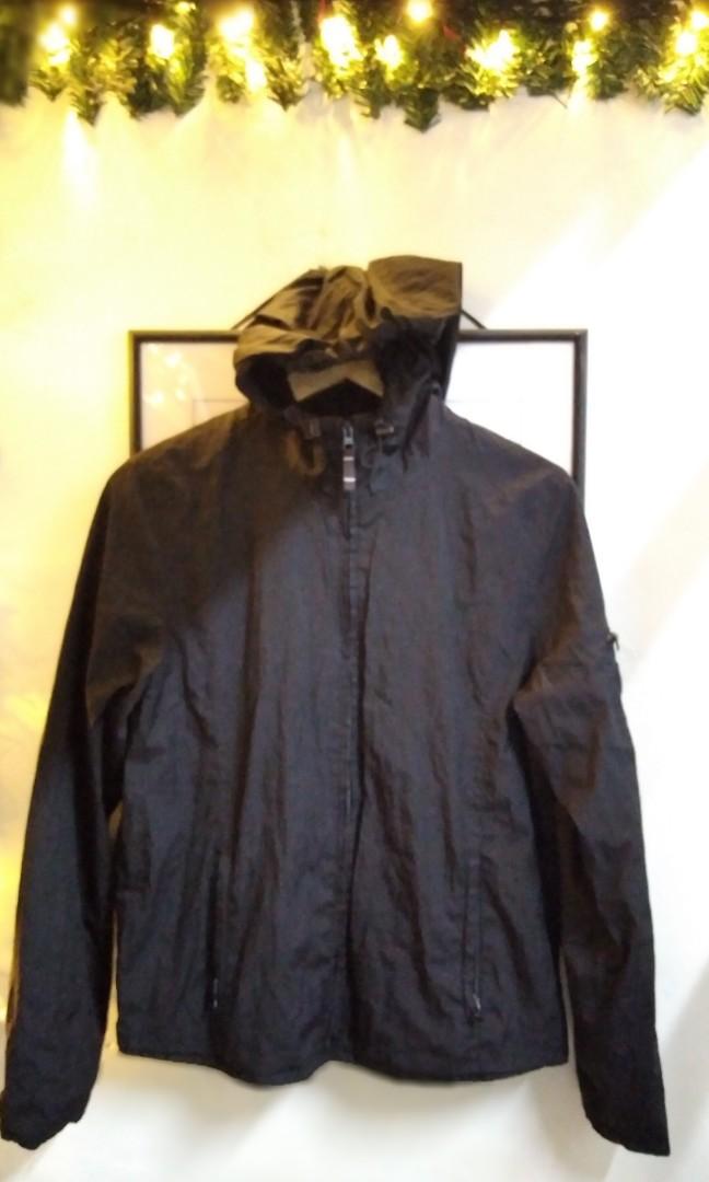 old navy windbreaker