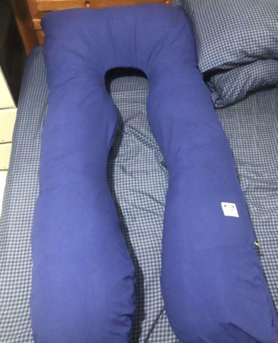 ORIGINAL OMG Pillow for Maternity (Category: Maternity Care) located in Caloocan City. Submitted by cooleyy (Listing ID 1125934723, Image 1). Description: What you see is what you get. .