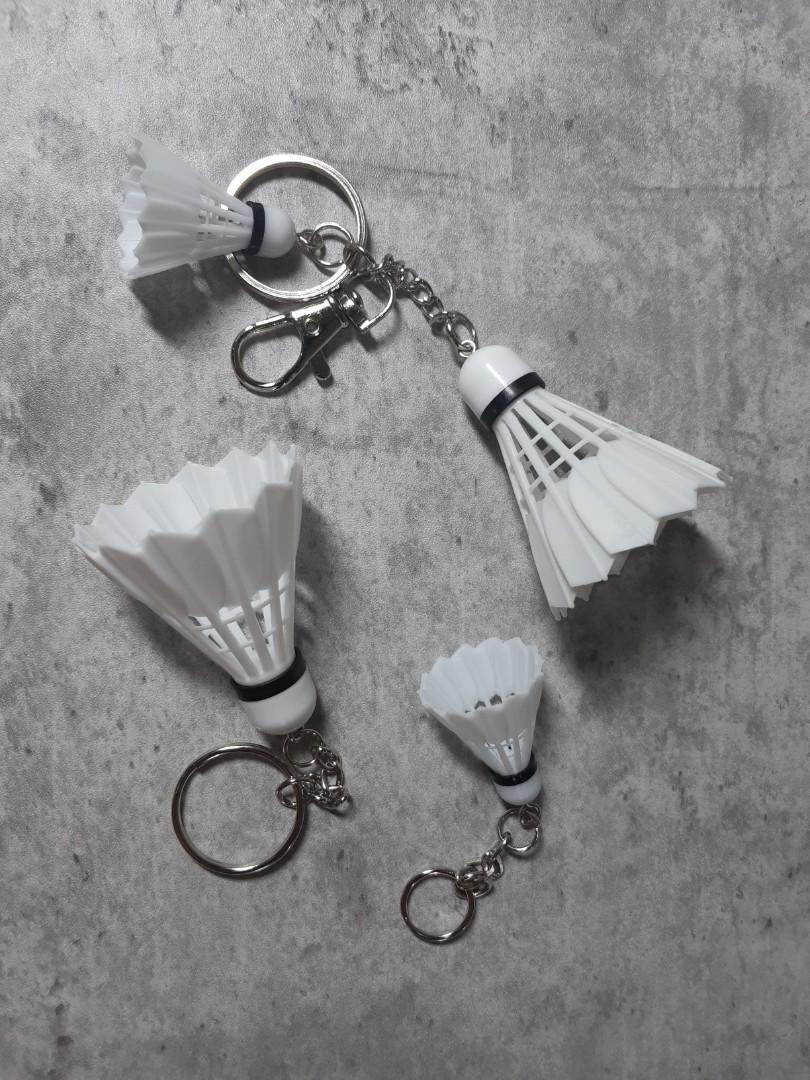 Original premium shuttlecock badminton keychain, Men's Fashion