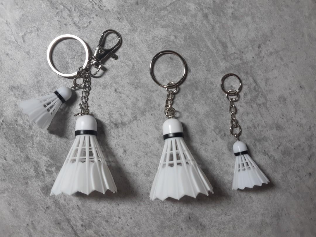 Original premium shuttlecock badminton keychain, Men's Fashion