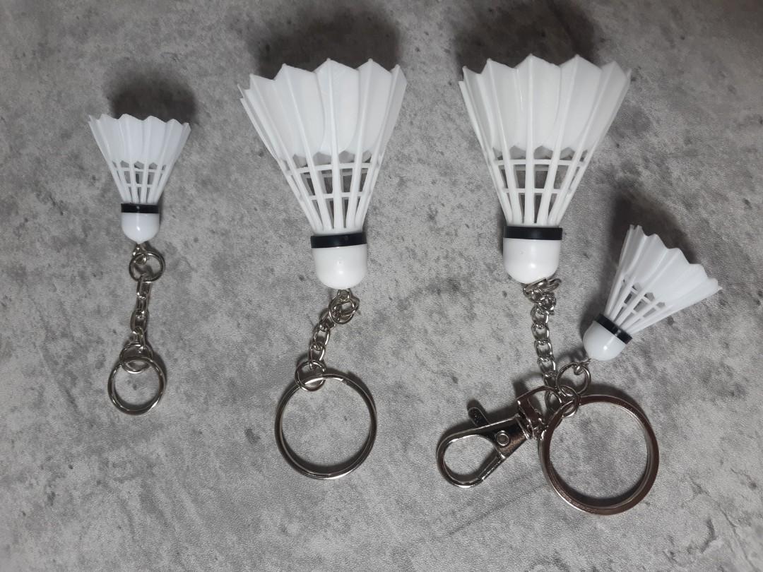 Original premium shuttlecock badminton keychain, Men's Fashion