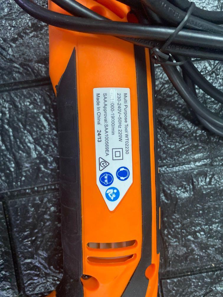 Performer Multi Function Tool (Category: Construction Tools & Equipment) located in Pasay City. Submitted by meostore (Listing ID 1126017325, Image 2). Description: Item is in good condition, no issue at all, item is 220v and is ready to use, with box and manual. Pm for more details..