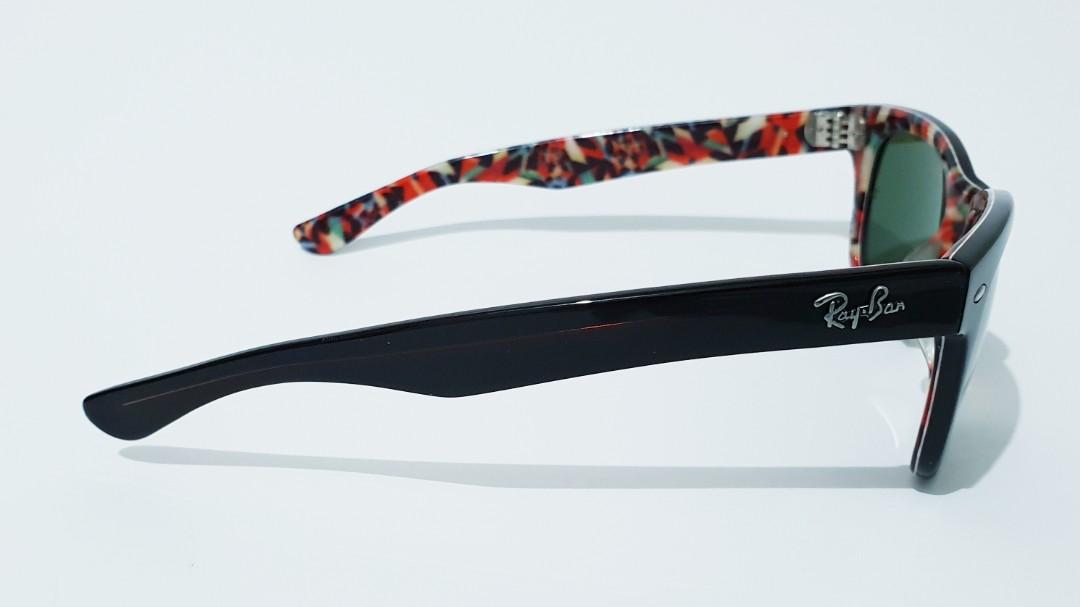Ray Ban Unisex Sunglasses (Category: Sunglasses & Eyewear) located in Las Pinas. Submitted by abcjulia (Listing ID 1126042274, Image 2). Description: Brand new unisex Ray Ban sunglasses from US. 📩 0927-4572552.