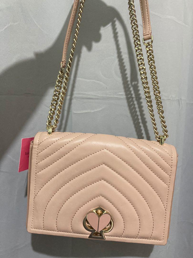 Retail Kate Spade Medium Twistlock Amelia in Flapper Pink, Luxury, Bags &  Wallets on Carousell