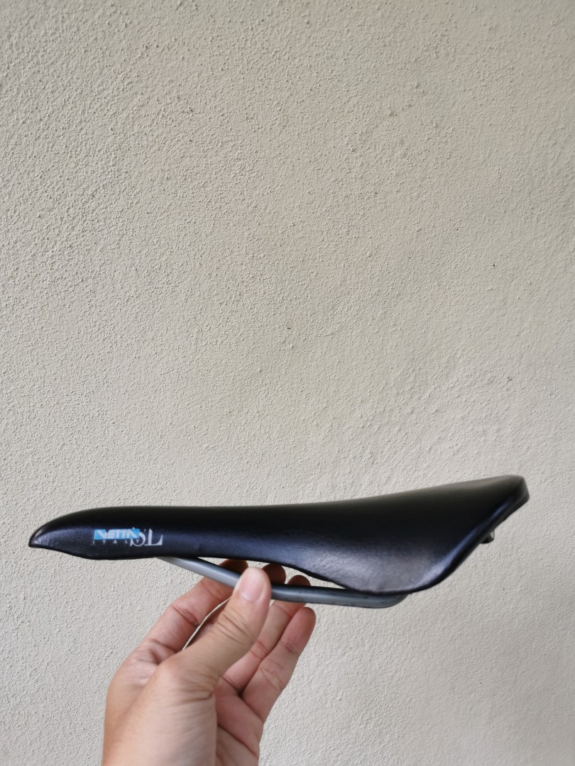 Vetta saddle cheap