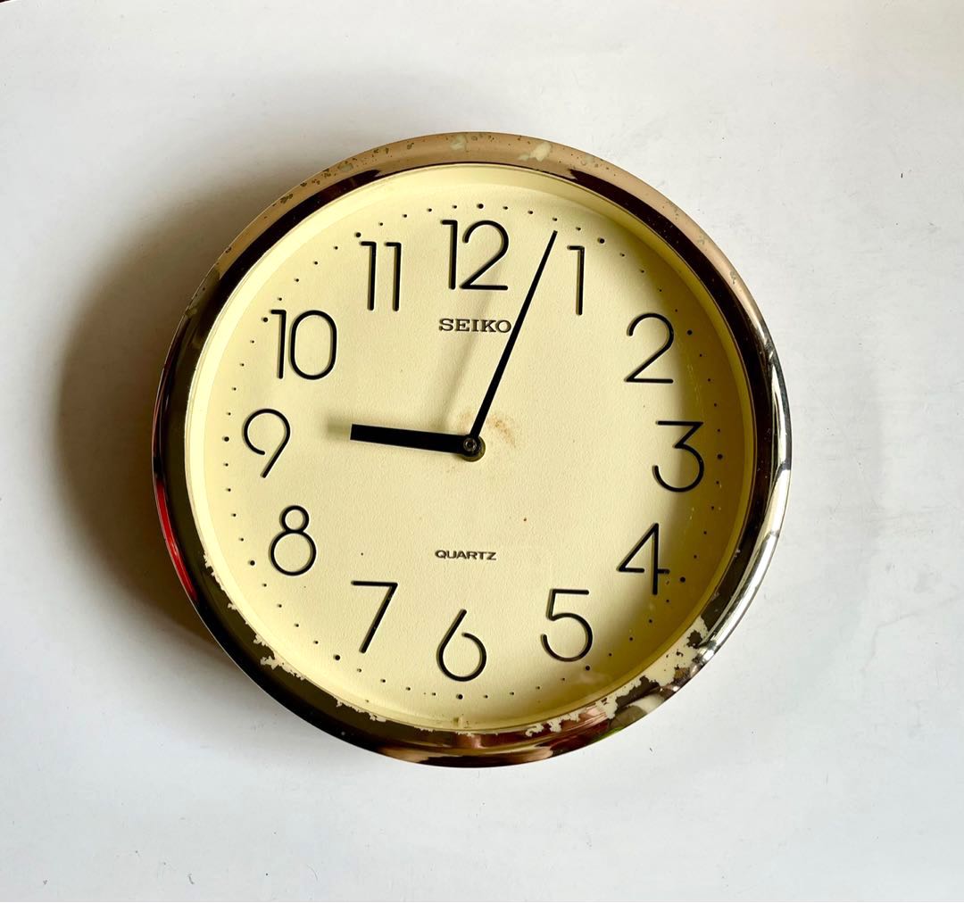Vintage SEIKO Quartz Wall Clock 10 Gold color Furniture Home Living Home Decor Clocks on Carousell