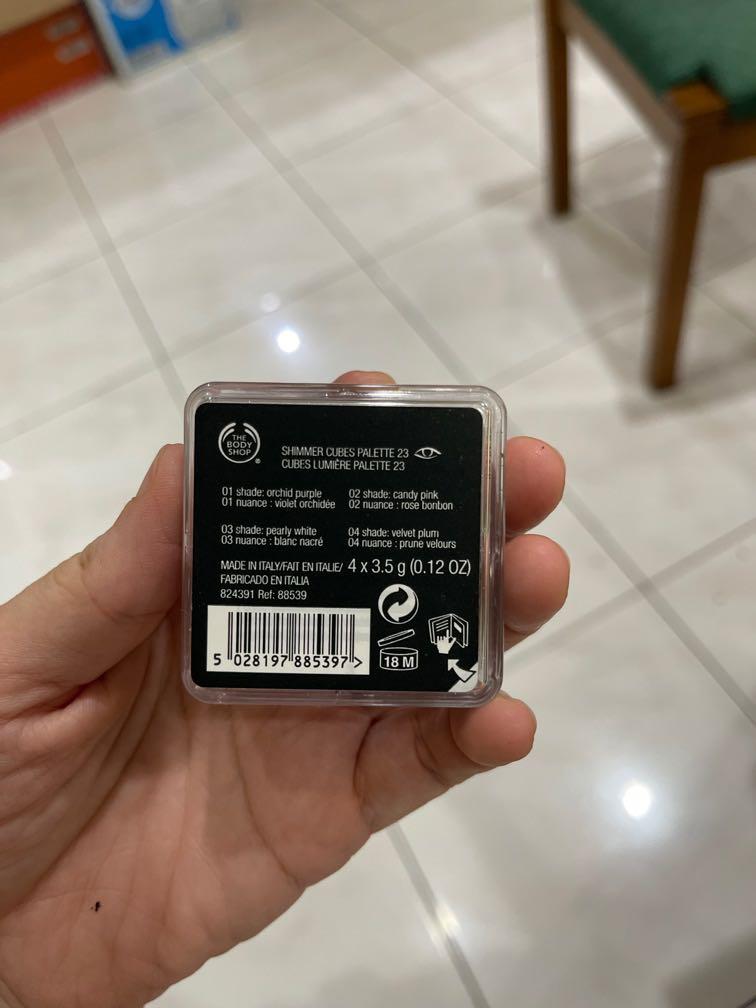 shimmer cubes palette 23 the body shop eyeshadow, Kesehatan