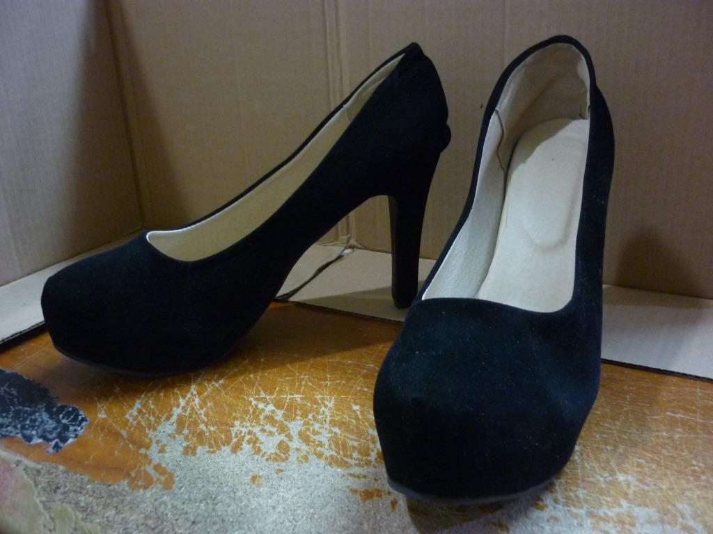 size eu 46 high heels Women s Fashion Footwear Heels on Carousell