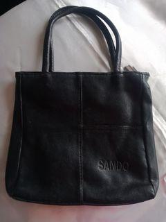 Tas tenteng wanita