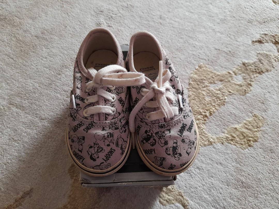 Peanuts 2024 toddler vans