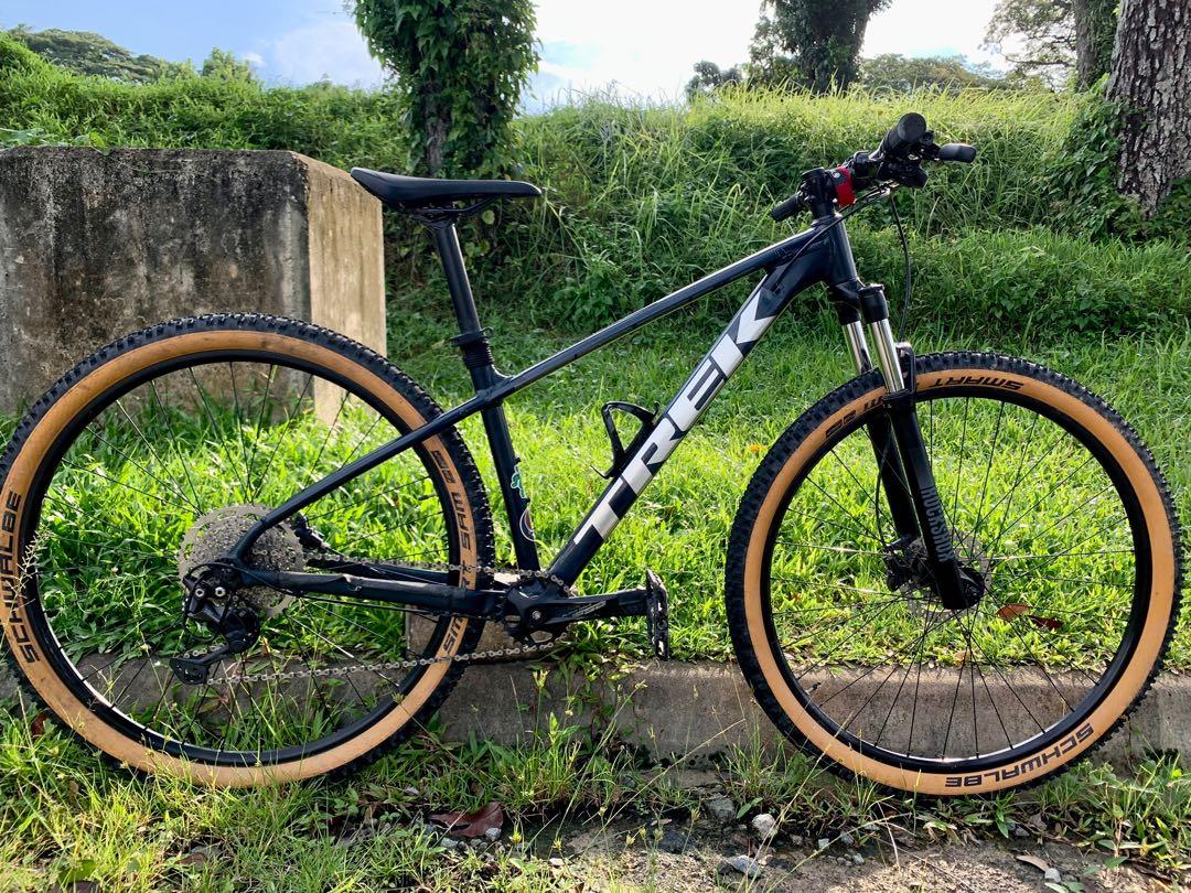 Trek deals size m