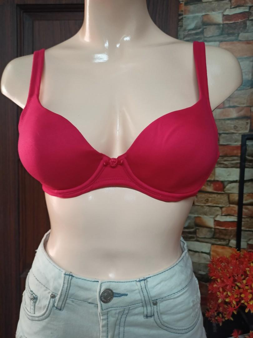 VS 32B soft cup wired bra, Women's Fashion, Undergarments