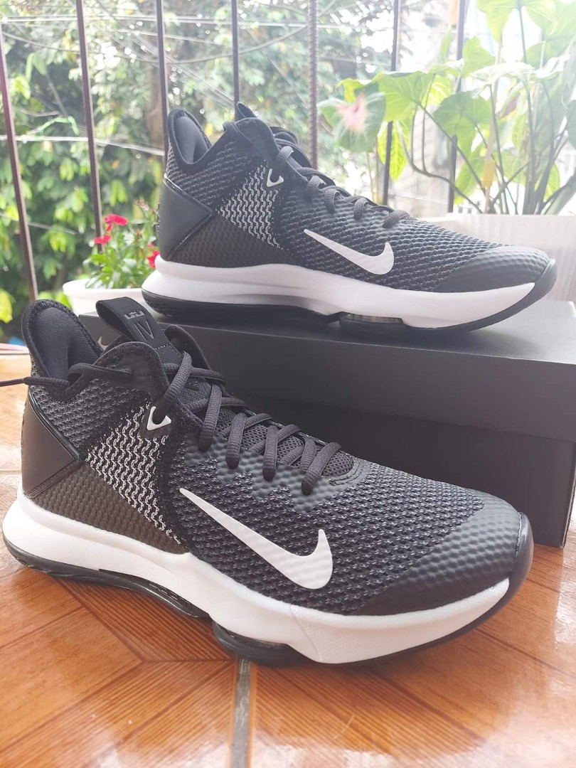 Lebron shoes sale original