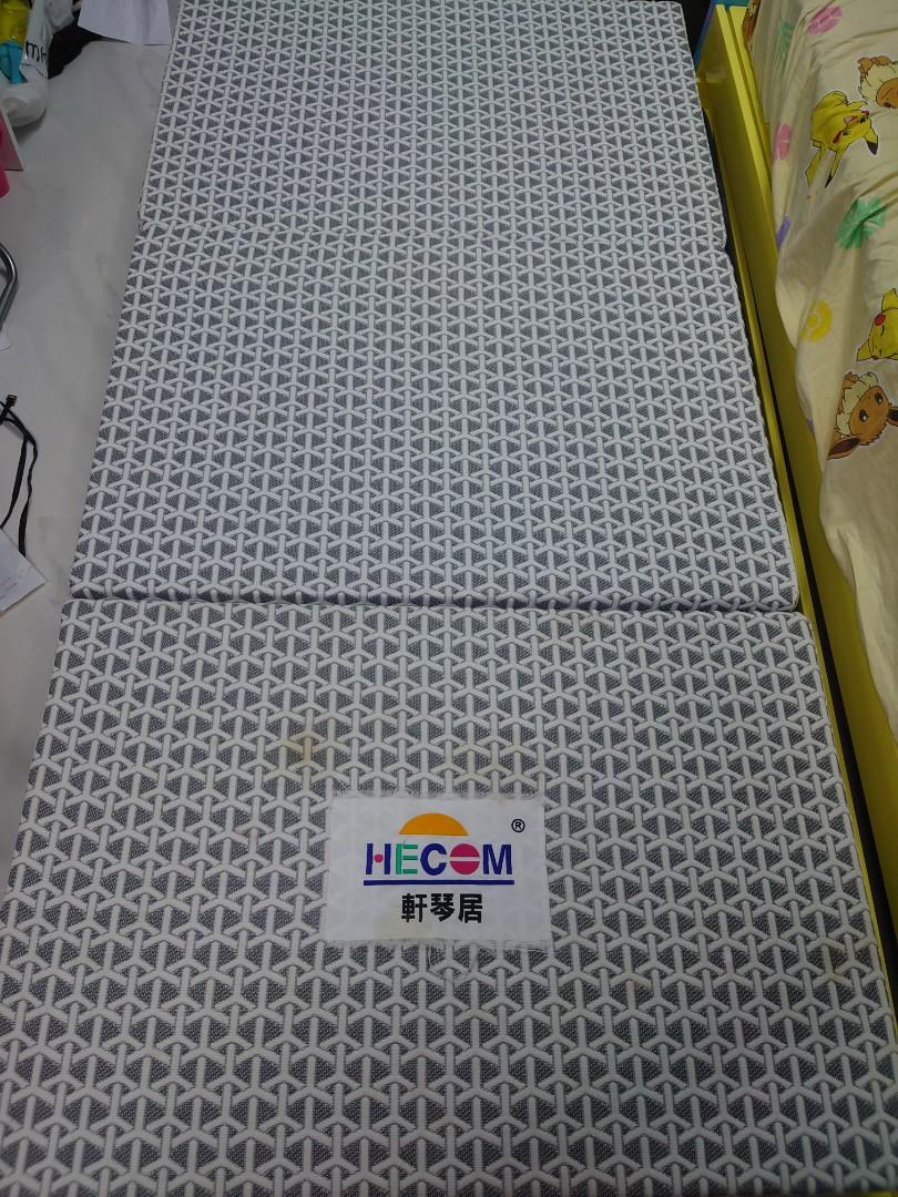 3摺床褥3 X 6尺3吋厚 7月中先買 新舊如圖 傢俬 家居 傢俬 床架及床褥 Carousell