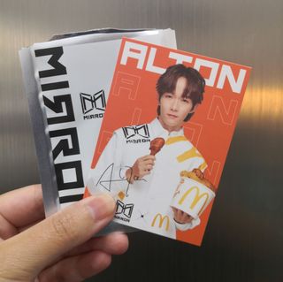 （分類：）位於 。 由 ralphhehehaha 提交（商品編號 1126141682，圖片 1）。簡介： 。