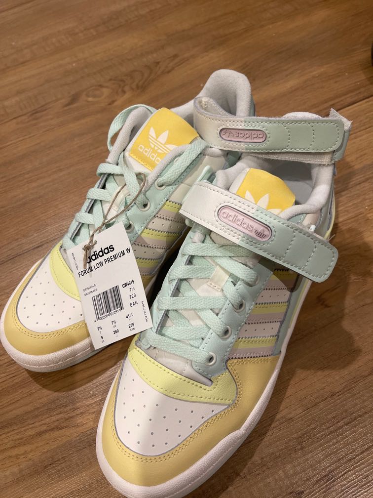 Adidas forum low, Women's Fashion 