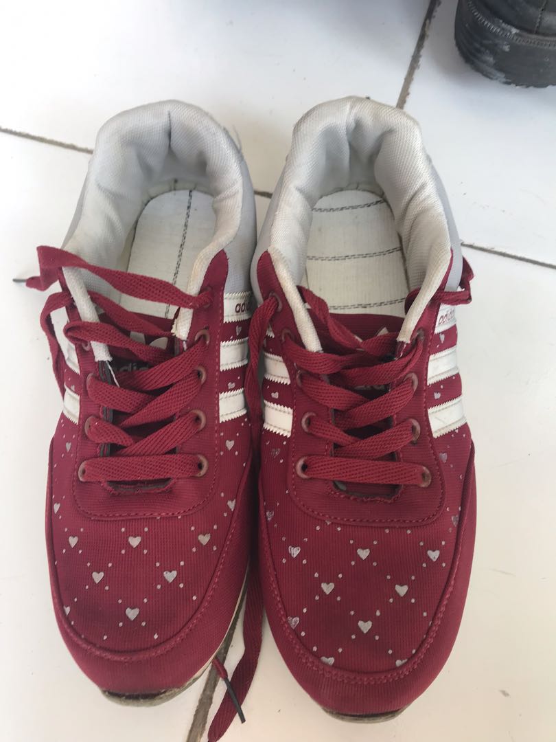 neo sneakers