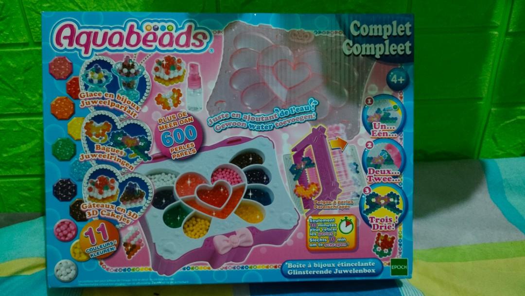 Aquabeads complete set w/ additional beads, Hobbies & Toys, Toys