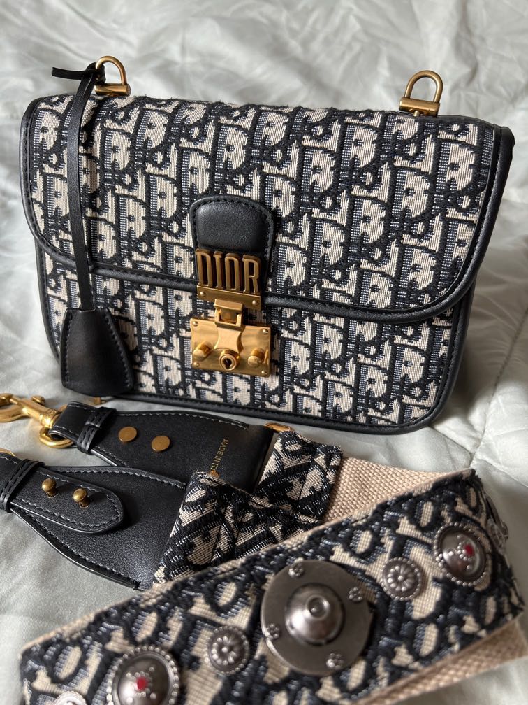 Christian dior sales sling bag price