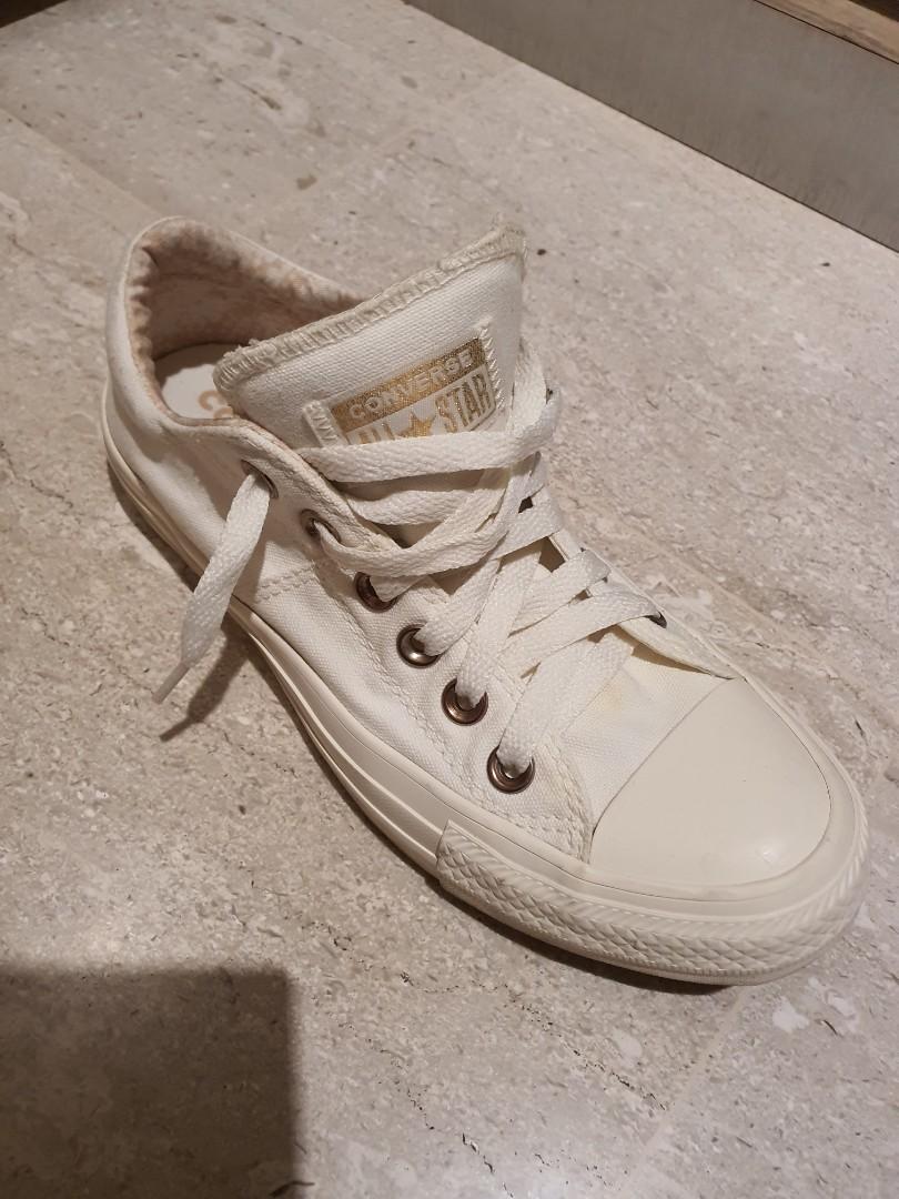 White converse with rose hotsell gold