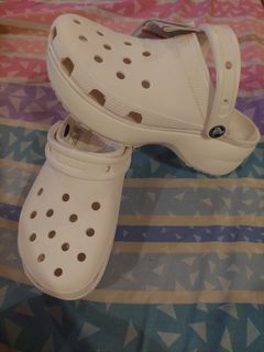 (Category: ) located in . Submitted by cheepeedee (Listing ID 1126313154, Image 1). Description: .
