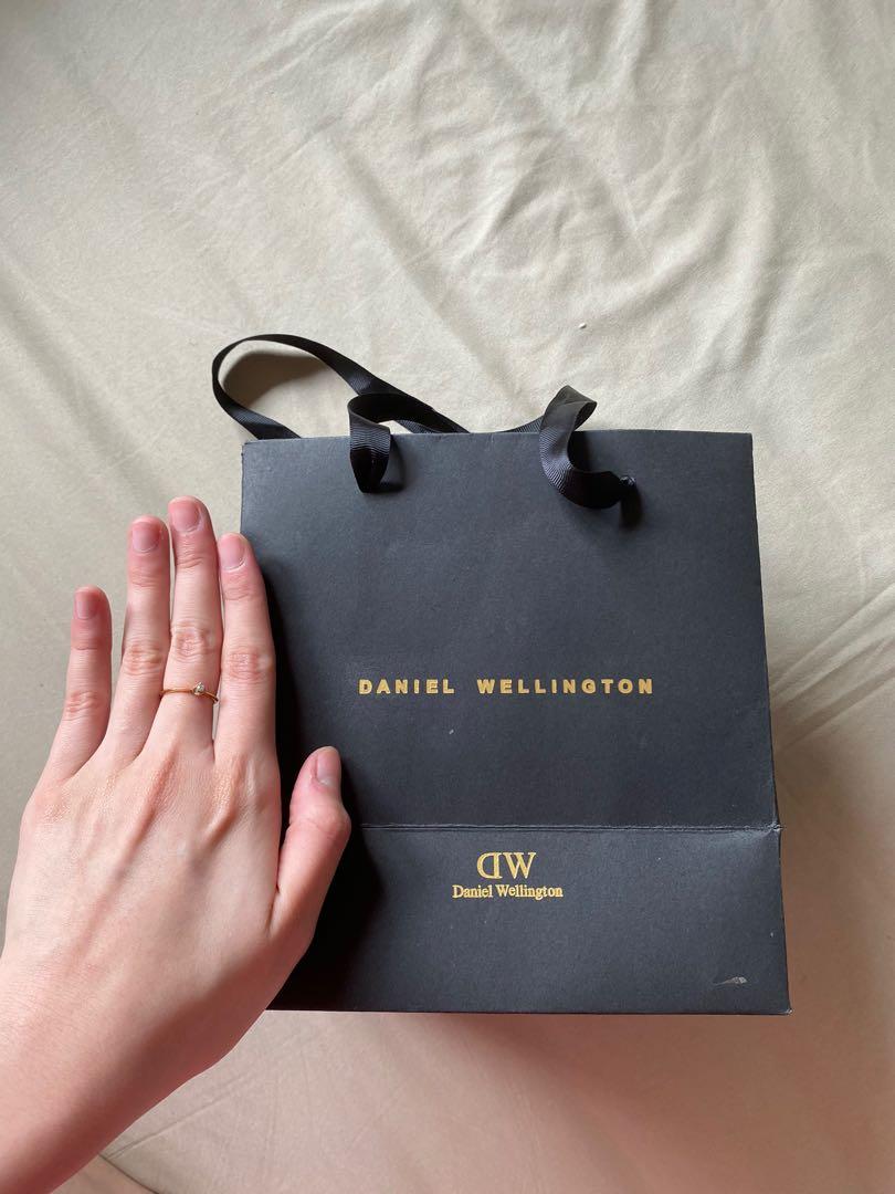 Paper bag on sale daniel wellington