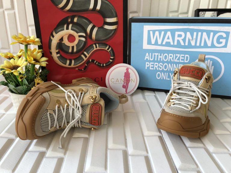 Basket clearance gucci flashtrek