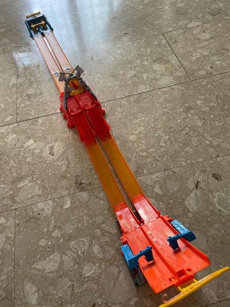 Hot wheels 2 lane race clearance track