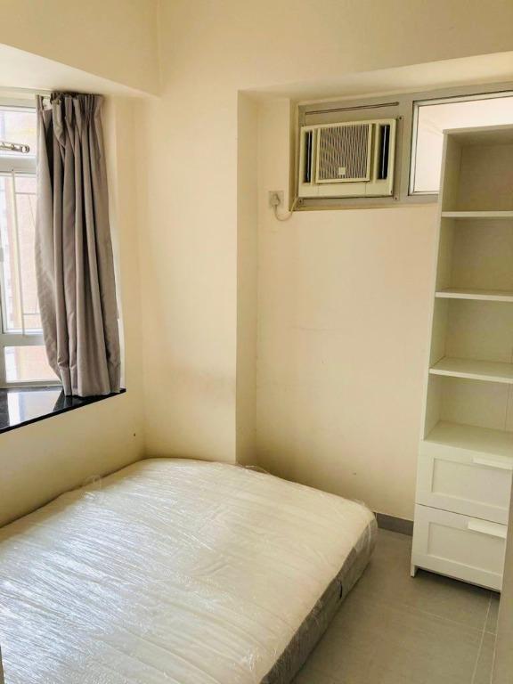 Ikea Hovag Mattress Queen Size, 傢俬＆家居, 傢俬, 床架及床褥 Carousell