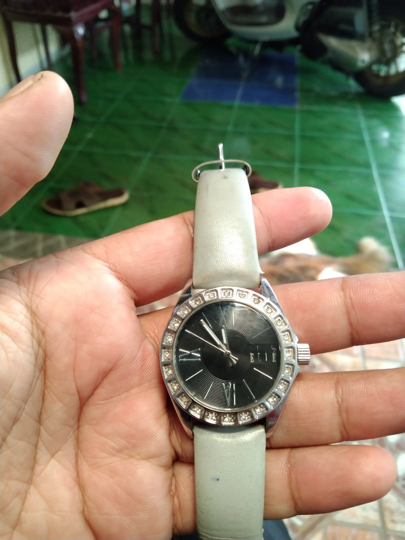 Jam tangan elle original, Fesyen Wanita, Jam Tangan di Carousell