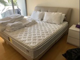 (Category: ) located in . Submitted by mafdlc (Listing ID 1126163953, Image 1). Description: .