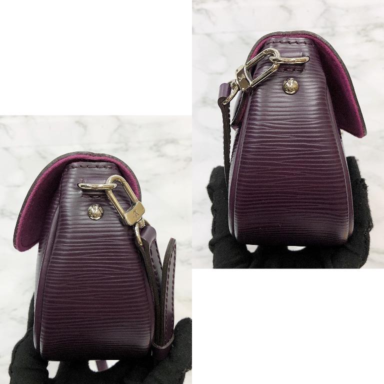 Louis Vuitton 2007 Purple Epi Pochette Montaigne Handbag M5929K