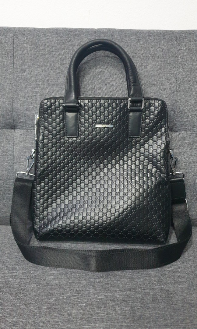 Men Black Gucci Sling Bag, Men's Fashion, Bags, Sling Bags on Carousell