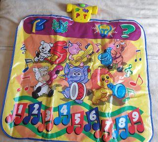 Musical playmat