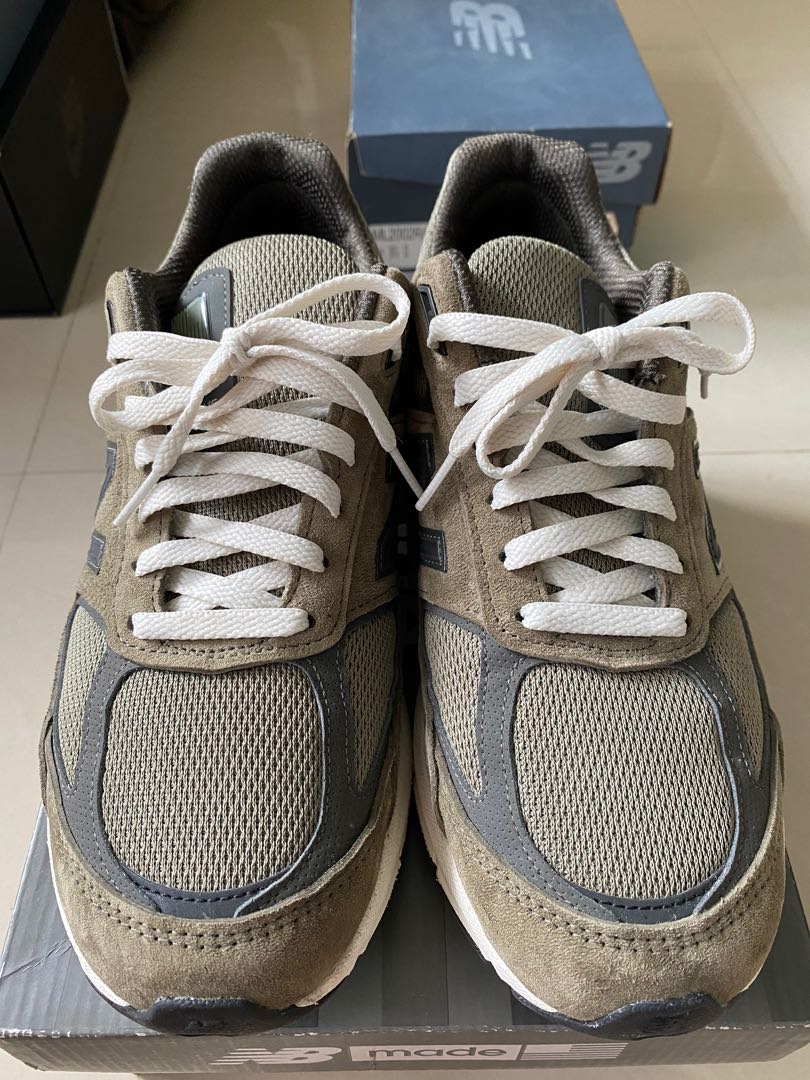 New Balance V5 990AE5, Men's Fashion 