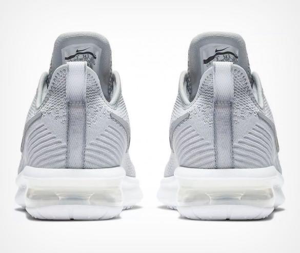 wmns air max sequent 4