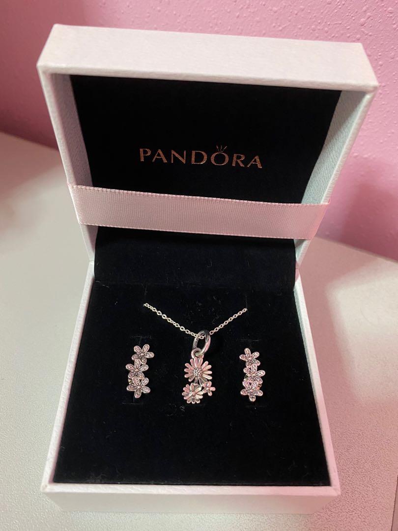 Daisy flower earrings on sale